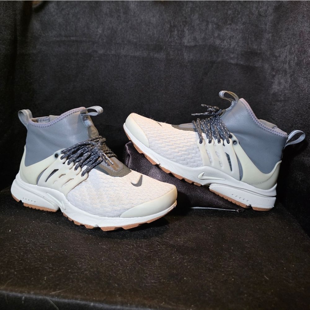 Nike Presto Womens Size 8